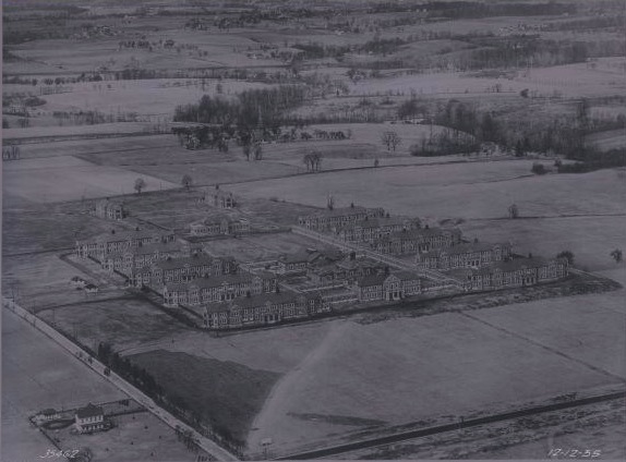 CBuildingAerial1935.jpg